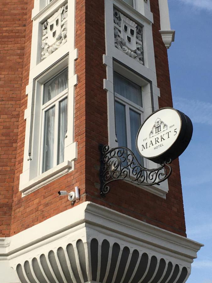 Hotel Markt 5 - Inmitten Der Luebbecker Altstadt, Kostenloser Parkplatz Direkt Am Hotel لوبيكه المظهر الخارجي الصورة
