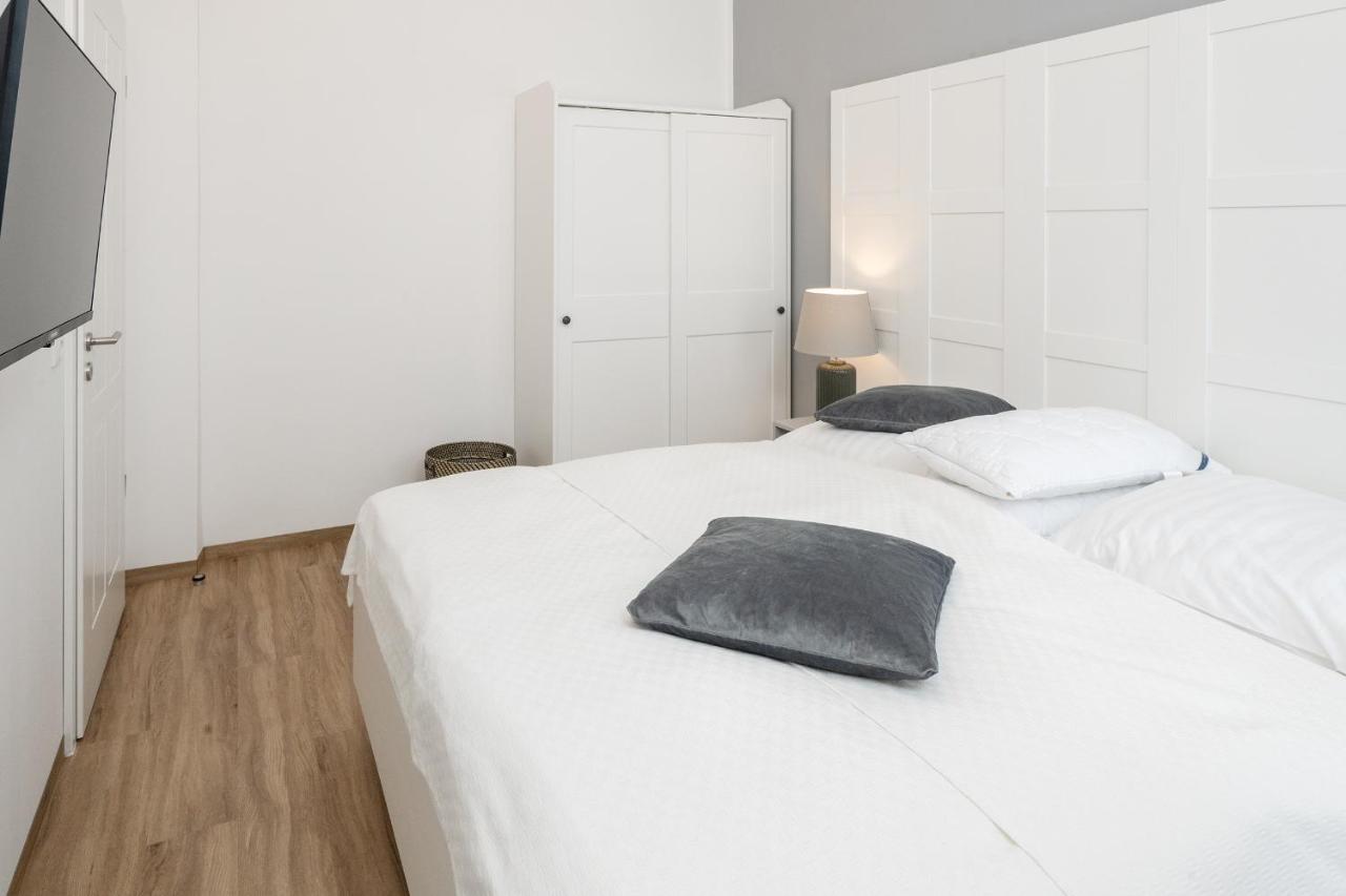 Hotel Markt 5 - Inmitten Der Luebbecker Altstadt, Kostenloser Parkplatz Direkt Am Hotel لوبيكه المظهر الخارجي الصورة